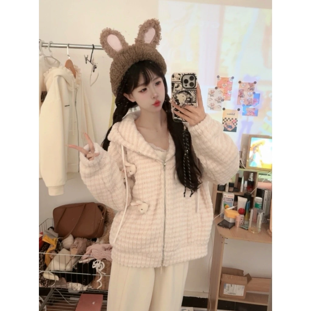 【兔系女友】秋季上新甜妹风少女风条纹毛毛外套 极光原创学院风