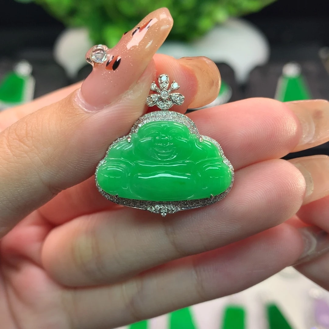 翡翠吊坠(不含链)18K金镶嵌鲜阳佛公