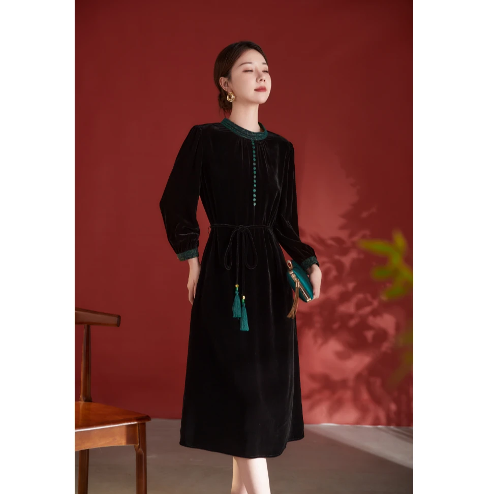 【黛掌柜】2024新款秋冬桑蚕丝丝绒连衣裙82498552长袖轻奢