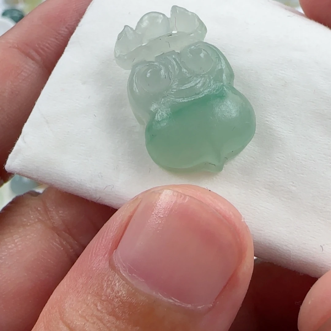 【闪购商品】定制翡翠未镶嵌风**想