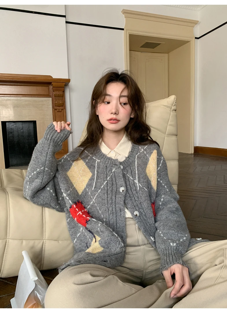 【你好卡农-蕾子】撞色编织线菱格宽松小个子针织开衫KZ23Z2464D清