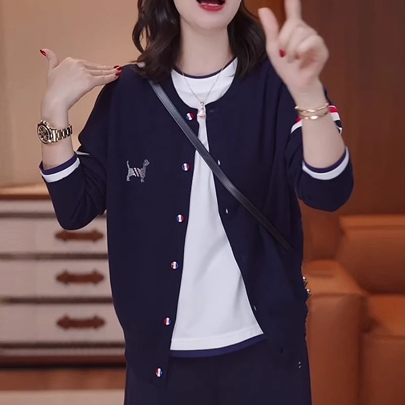 大码女装韩版小狗刺绣圆领毛衣外套秋冬显瘦宽松百搭长袖针织开衫