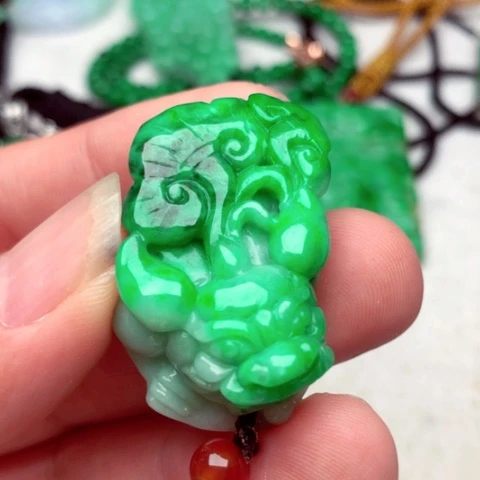 翡翠吊坠(不含链)未镶嵌