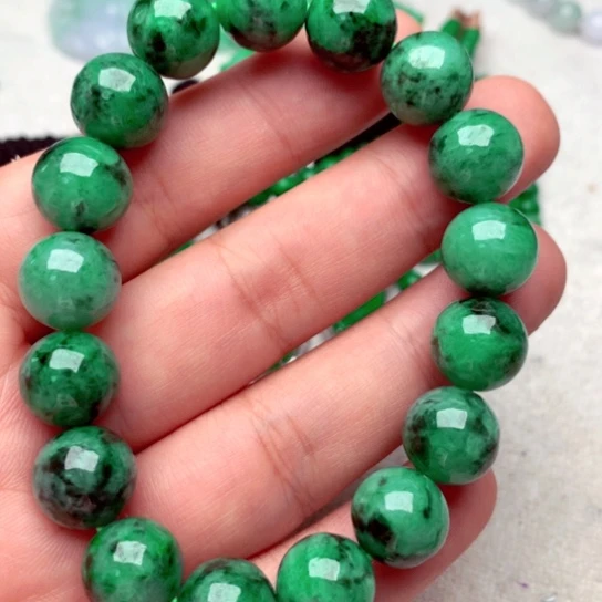 翡翠手链未镶嵌，