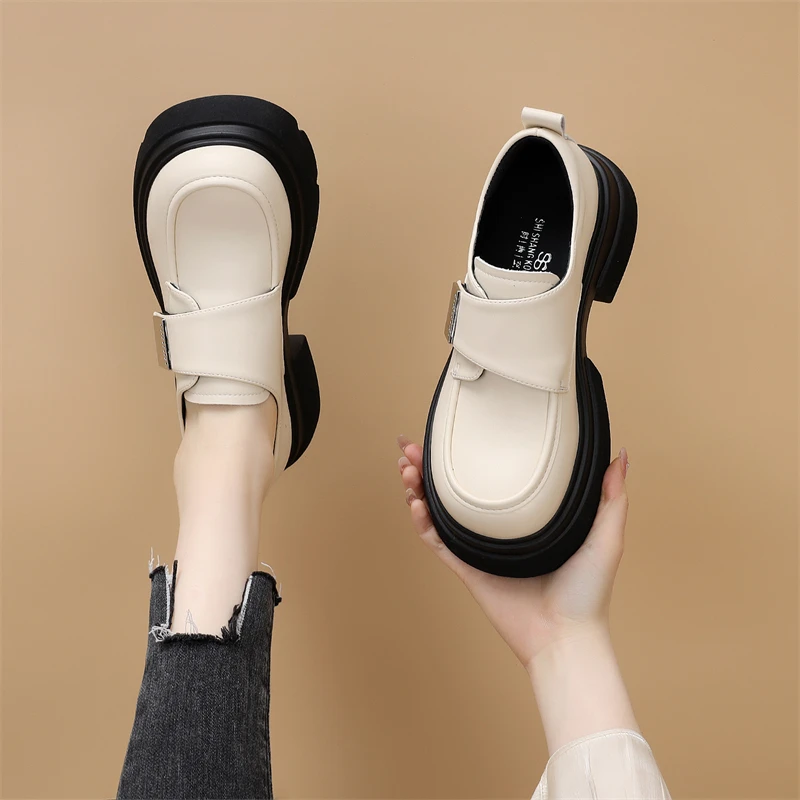 时尚乐福鞋女2024春季新款时尚黑色小皮鞋百搭休闲英伦风松糕单鞋