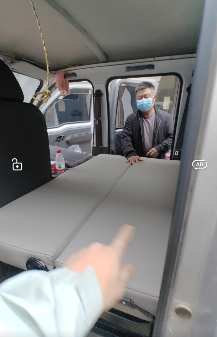 适用于长安跨越王x1x3,x5,x7双排座后排座椅改卧铺原车螺孔固定