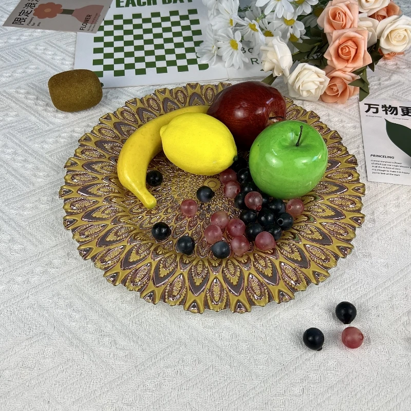 外贸水晶玻璃紫色孔雀盘（直径33cm）一个/由洗发水提供