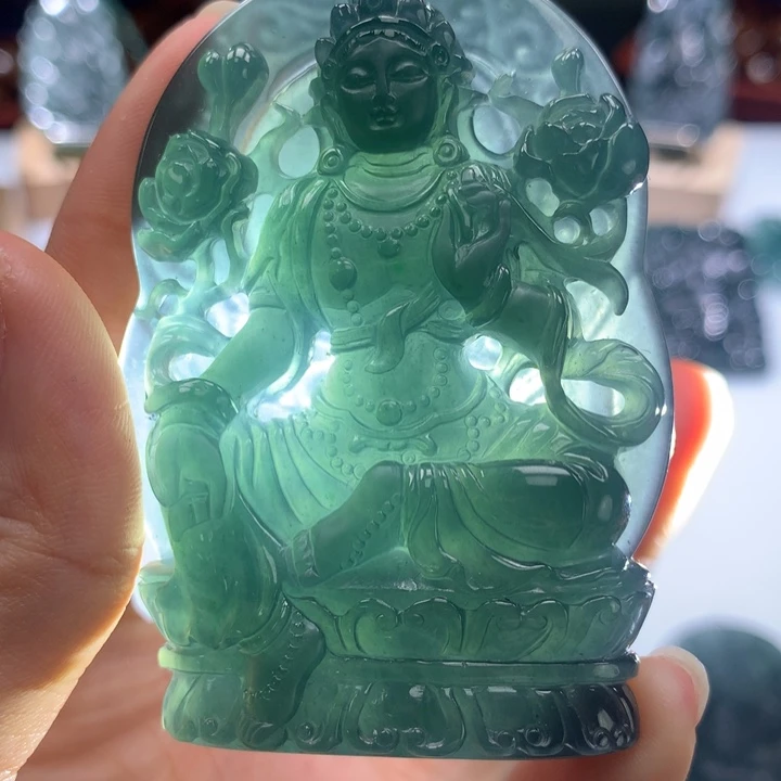 【闪购商品】翡翠颈饰未镶嵌飘*天然翡翠A货