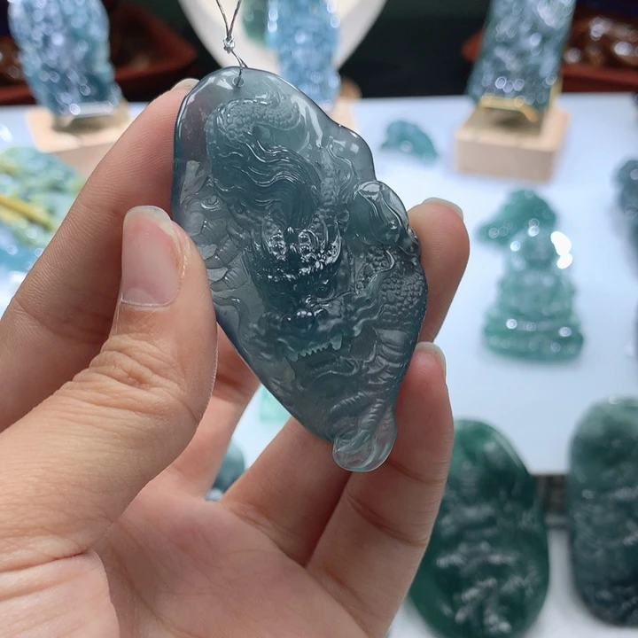 【闪购商品】翡翠颈饰未镶嵌要****?天然翡翠A货