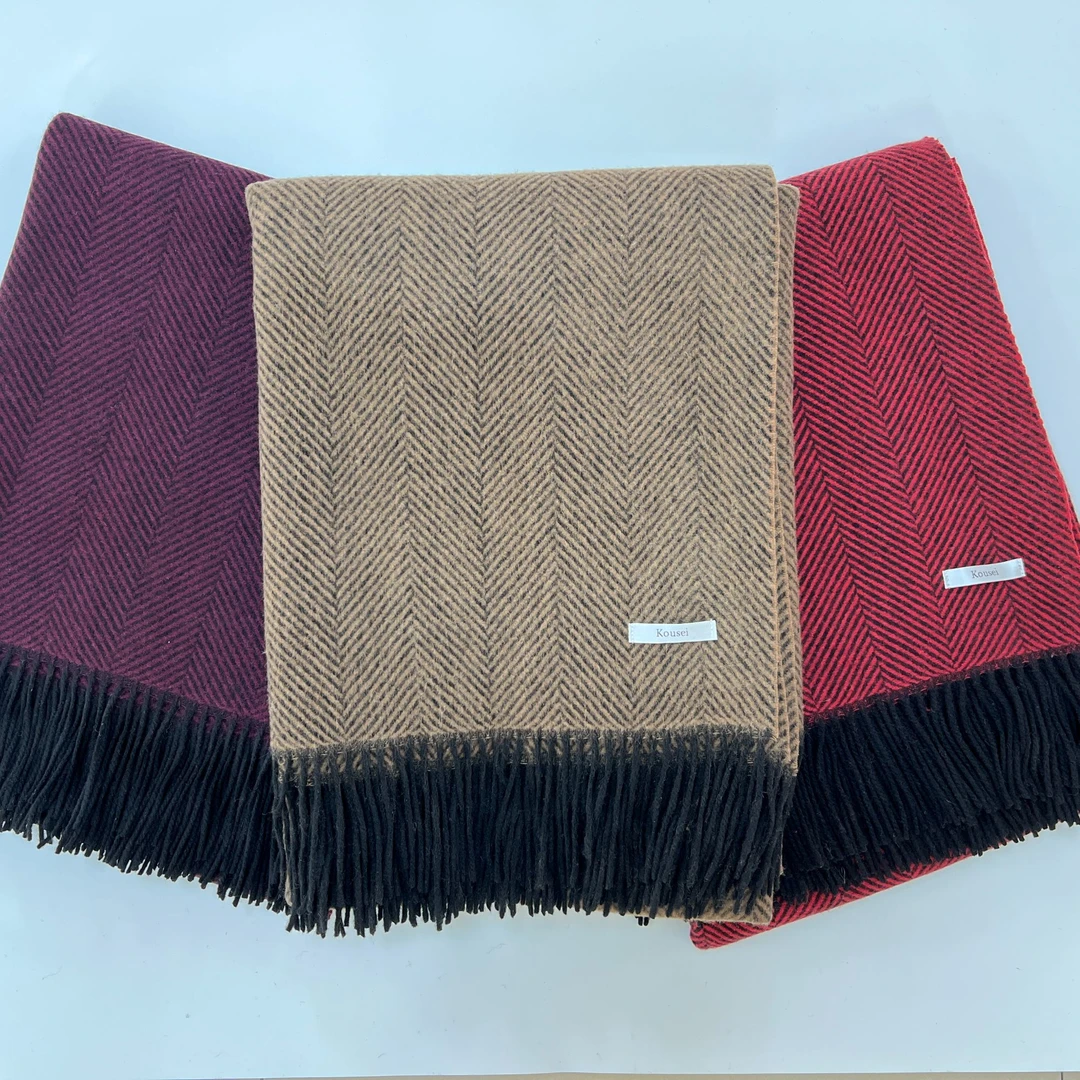 厚生24250 粗纺大规格厚款人字纹盖毯