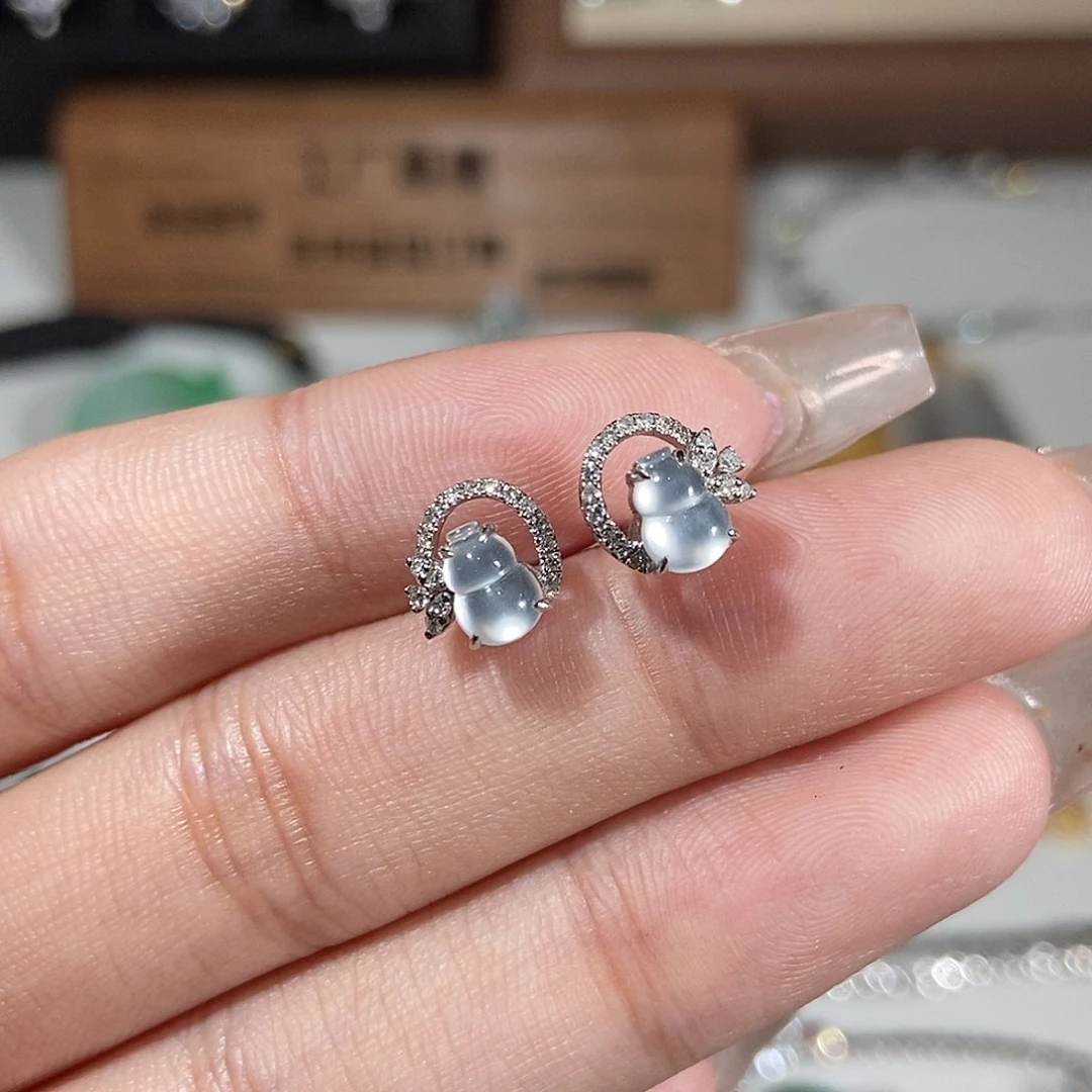 翡翠耳钉18K金镶嵌葫芦耳钉