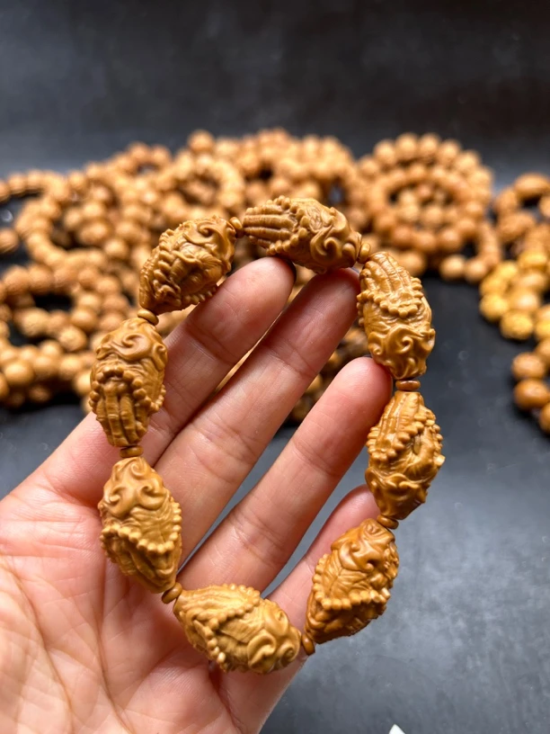 橄榄核雕刻一心向佛祈福之手佛手手串手链