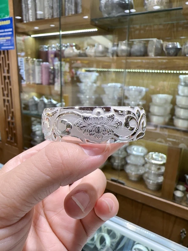 足银银制品 999雪花银牡丹手镯