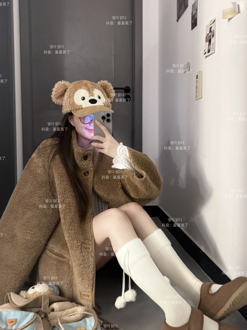 韩系羊羔毛皮毛一体小众设计单面穿宽松立领夹克女环保毛毛外套