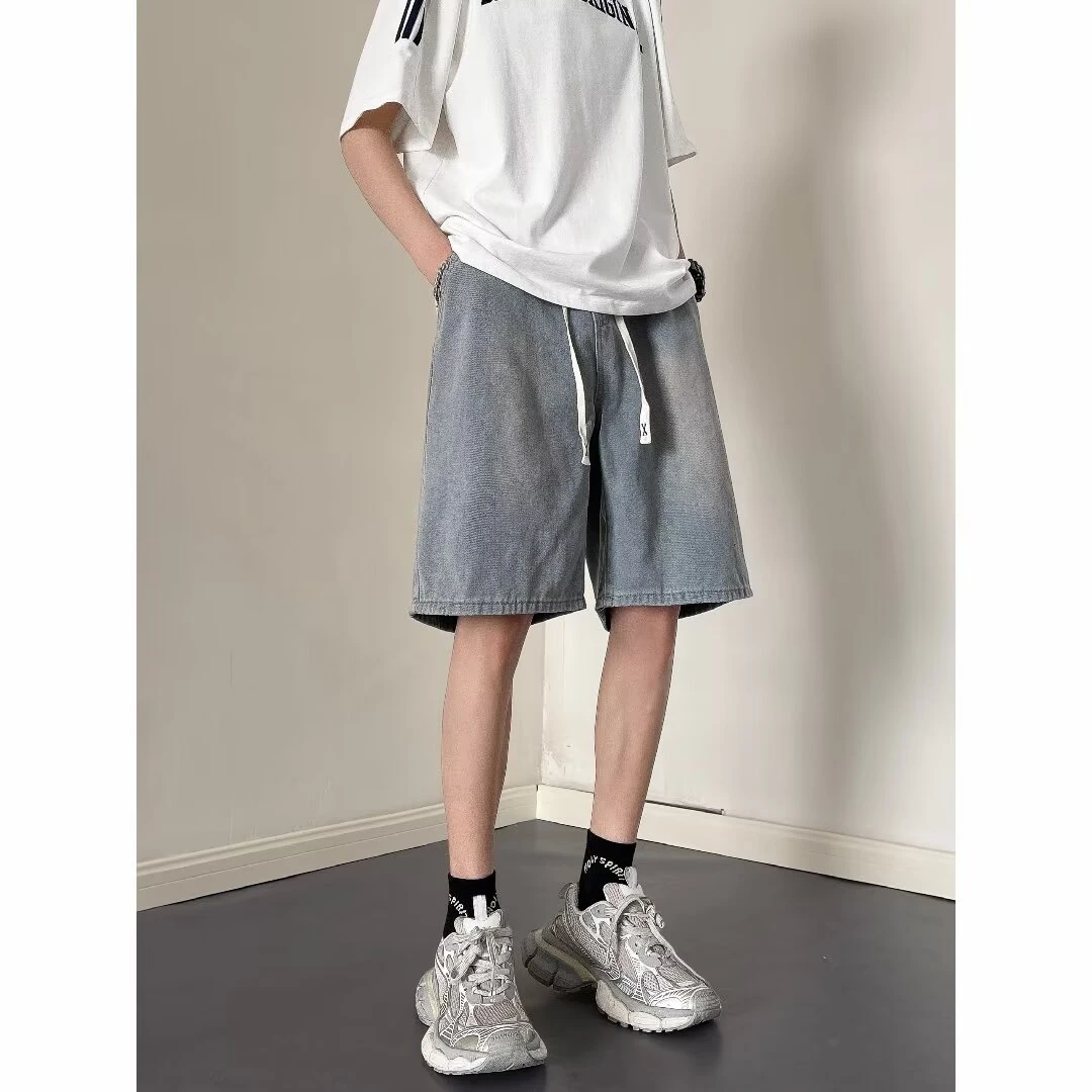 浅蓝色水洗牛仔短裤男夏季潮牌ins百搭五分裤日系时尚休闲直筒裤