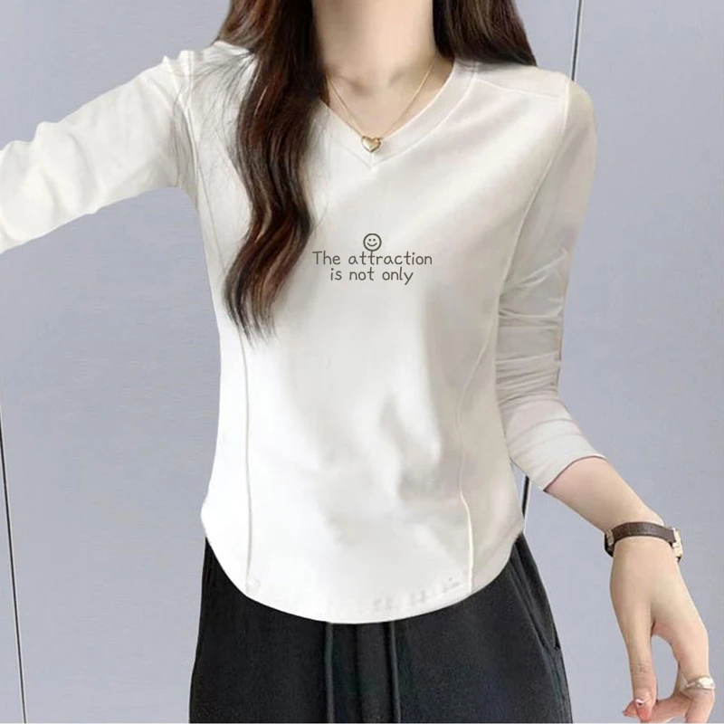 别致v领长袖t恤女棉质春季新款韩版修身百搭不规则打底衫短款衣服