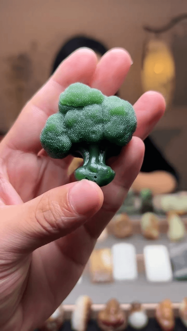 【闪购商品】和田玉颈饰未镶嵌把件