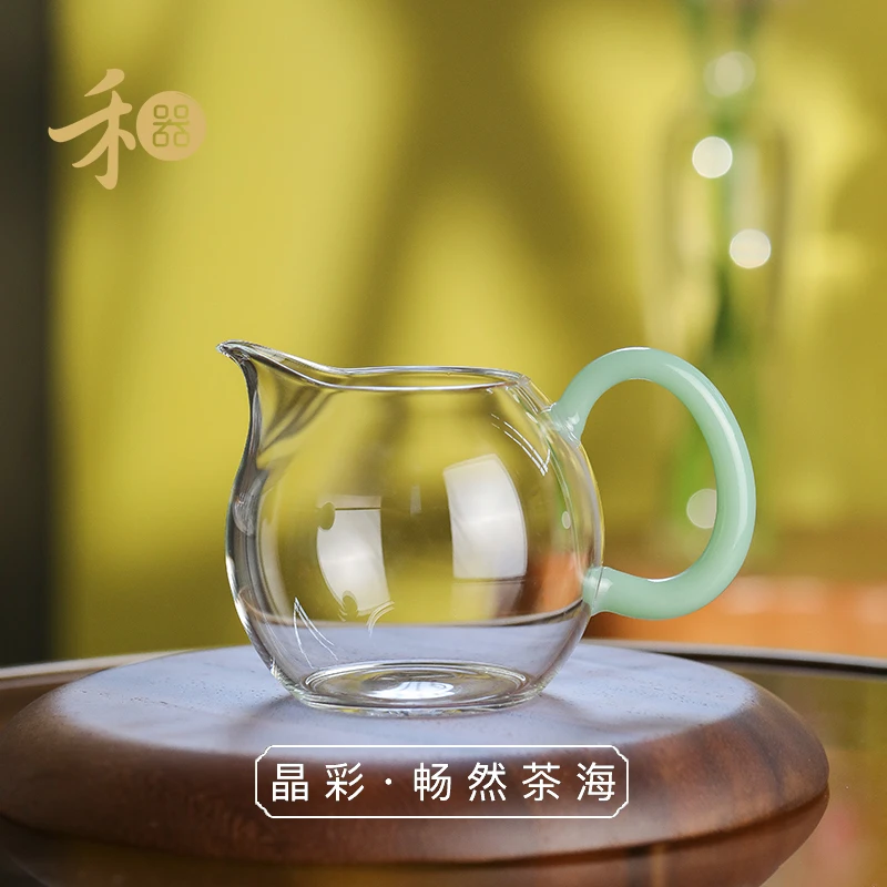 禾器晶彩畅然茶海玻璃公道杯耐高温手工分茶器侧把禾器公杯倒茶器
