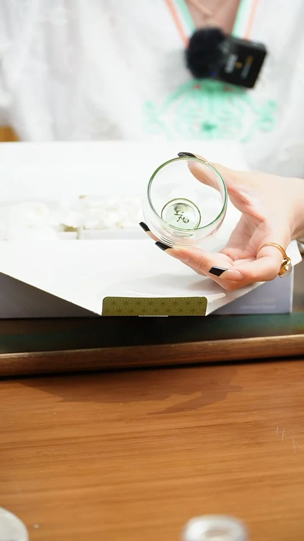 【闪购商品】.高圆单杯湖绿