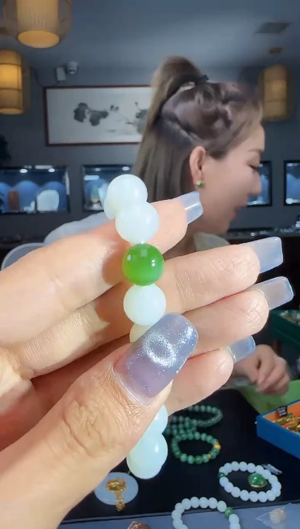 【闪购商品】和田玉手链未镶嵌1