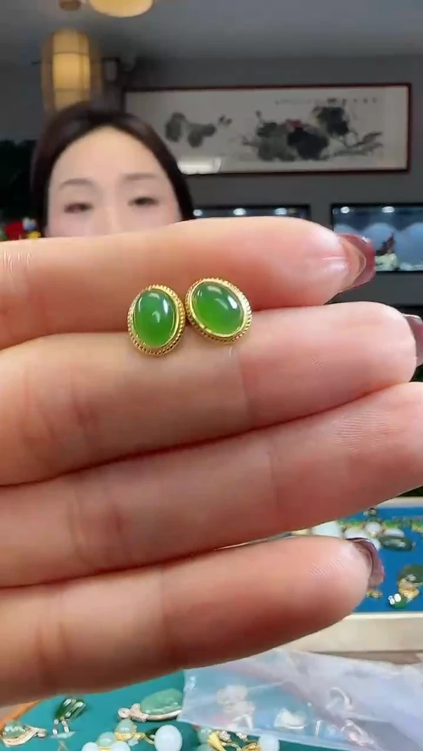 【闪购商品】和田玉耳钉银S925镶嵌1