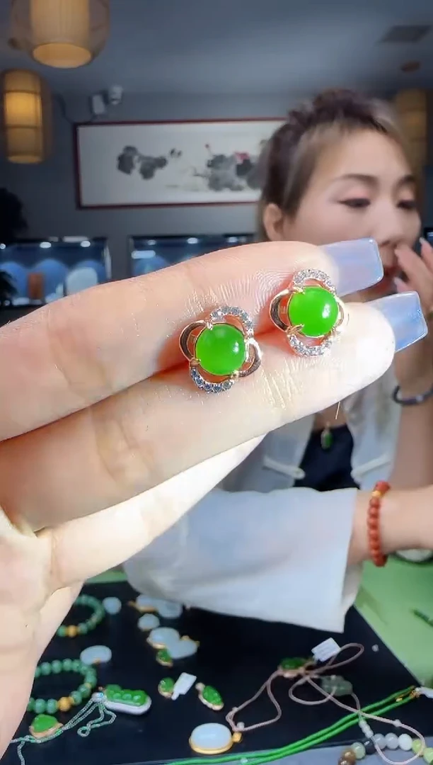 【闪购商品】和田玉耳钉银S925镶嵌1