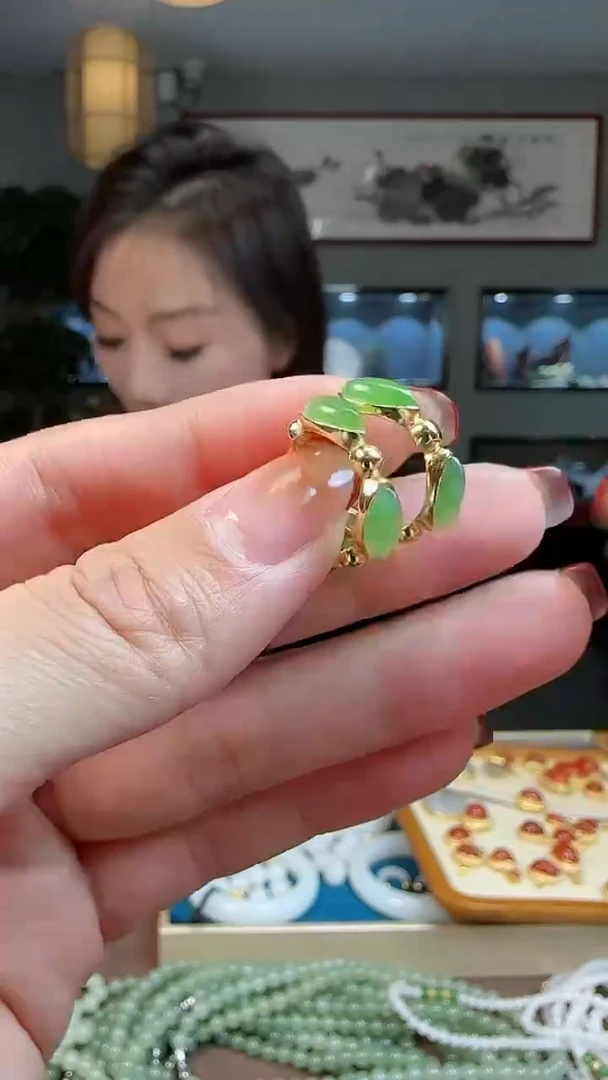 【闪购商品】和田玉耳钉银S925镶嵌1