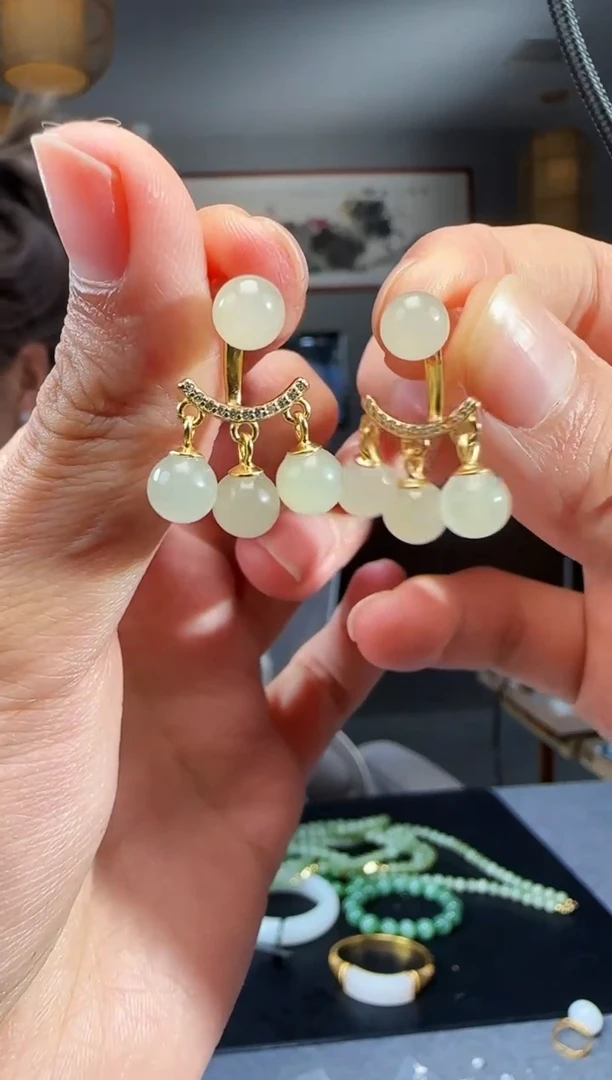 【闪购商品】和田玉耳钉银S925镶嵌1