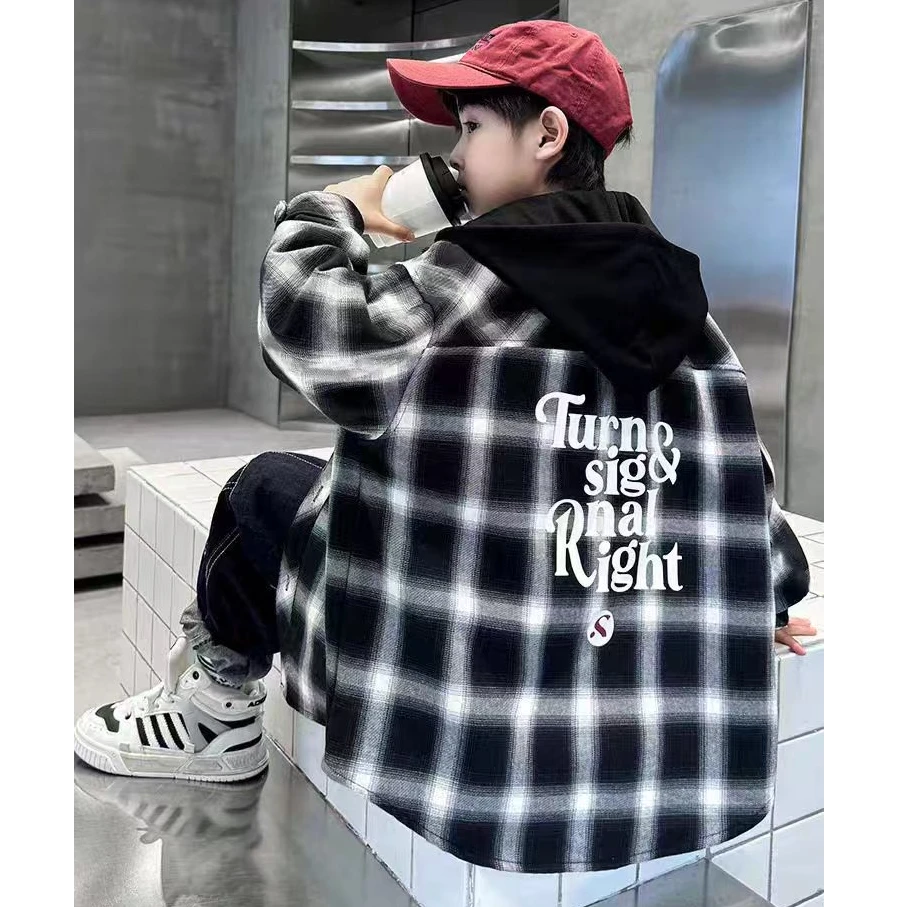 儿童外套2024新款中大童洋气潮酷大牌秋季格子连帽上衣高定款