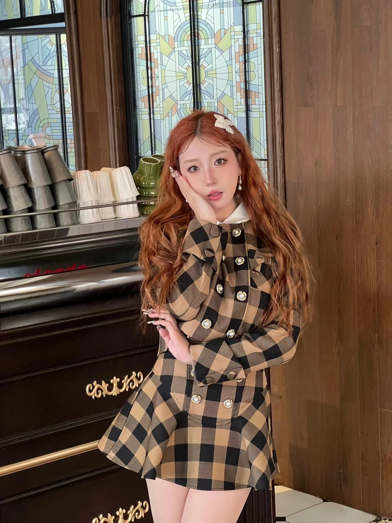 【DÉ MYSTÈRE】拉拉家2024春季美拉德学院风格纹短款外套GFC2401004