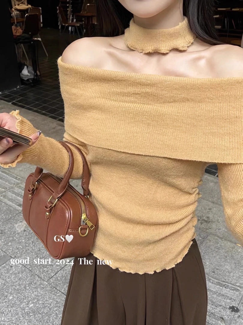 挂脖穿搭一字领露肩针织衫女秋冬新款设计感小众修身显瘦毛衣潮