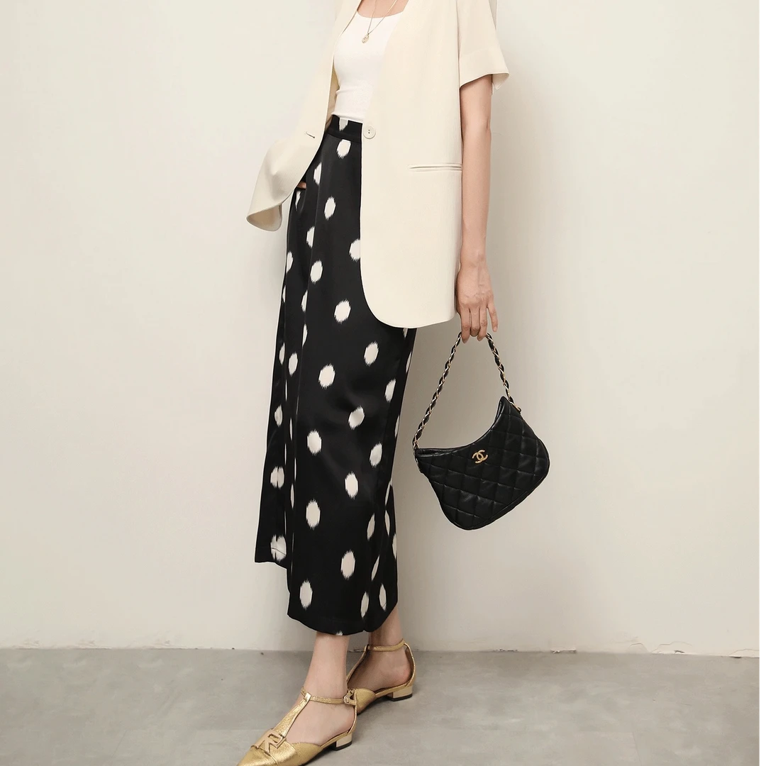 1104 OUPAN/欧盼服饰 通勤气质波点带腰带半裙（品牌清货无吊卡）W