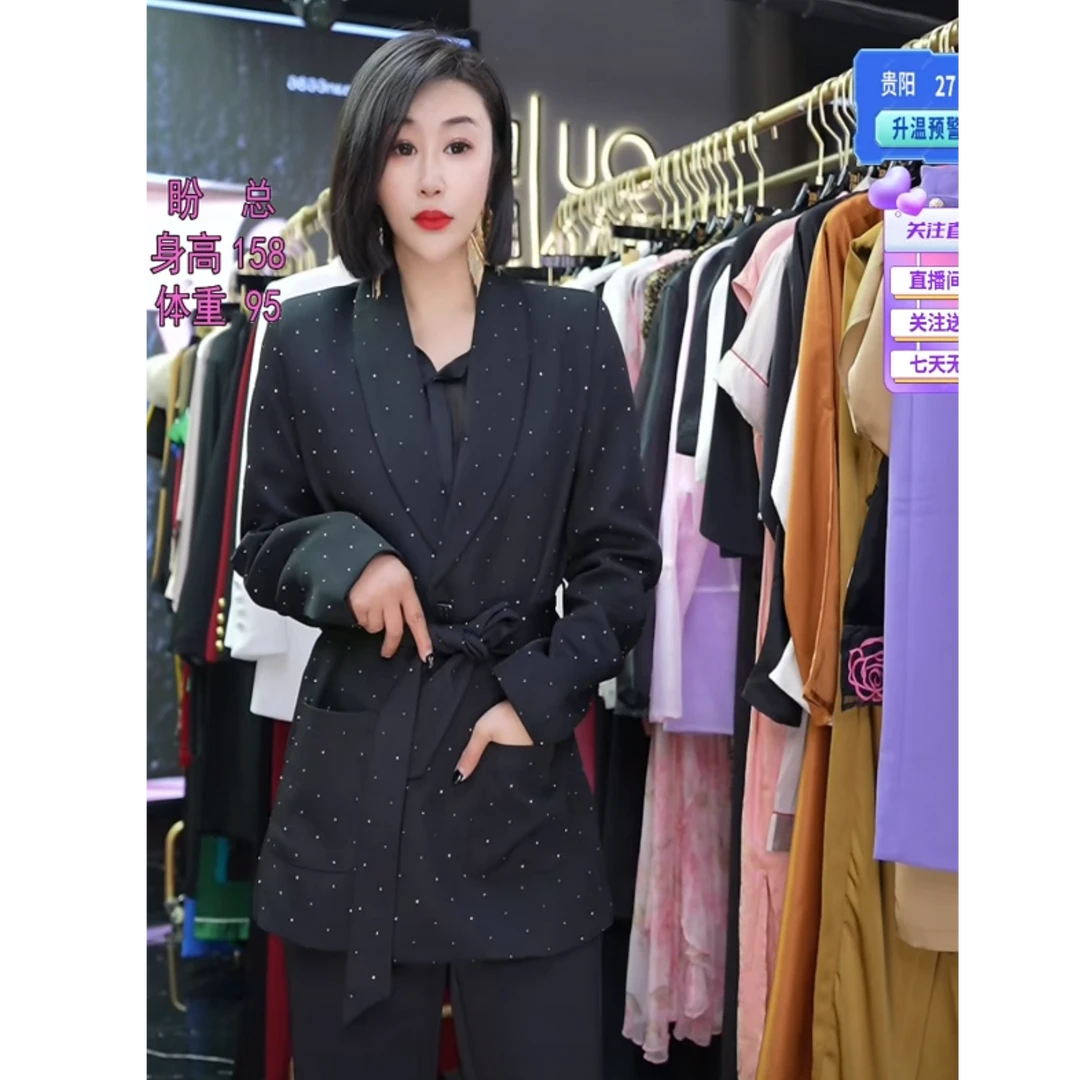 1209 OUPAN/欧盼服饰 高级重工满烫钻西装外套（品牌清货无吊卡）X