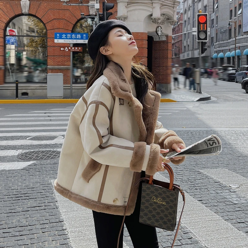 加绒加厚羊羔毛秋冬百搭韩版外套宽松女冬季短款保暖休闲机车服