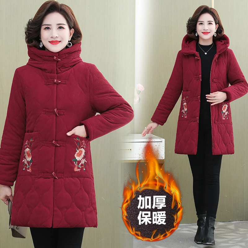 中老年人女冬季加厚灯芯绒棉衣外套新款妈妈装中长绣花棉服棉袄