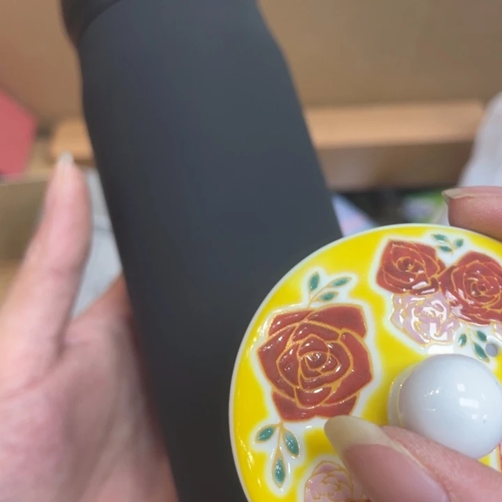 大晚上的我还不睡啊我要