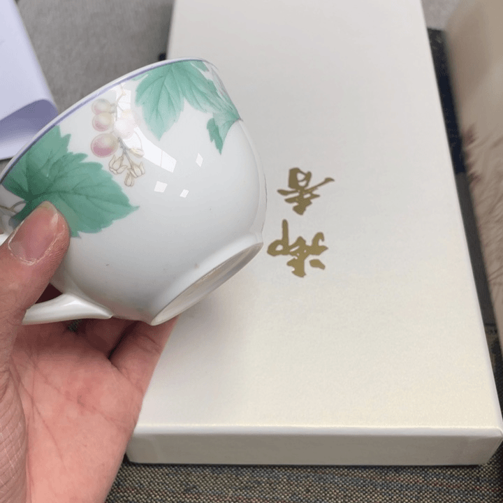 大晚上的我还不睡啊我要被