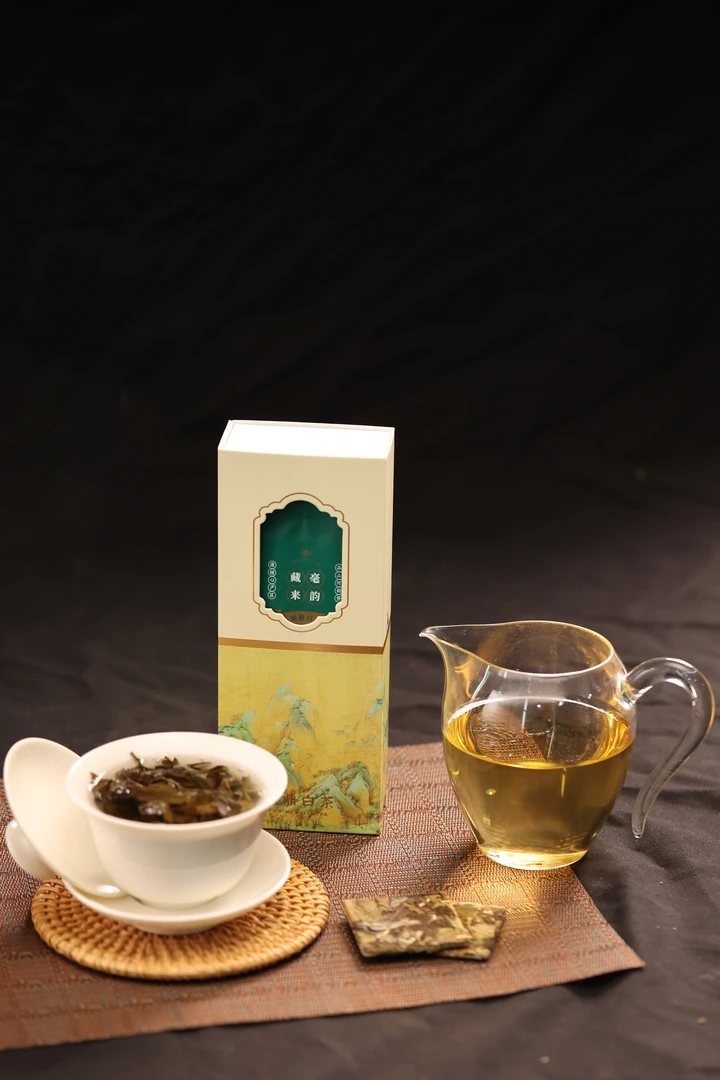 2020年白露饼干茶（紧压白茶）