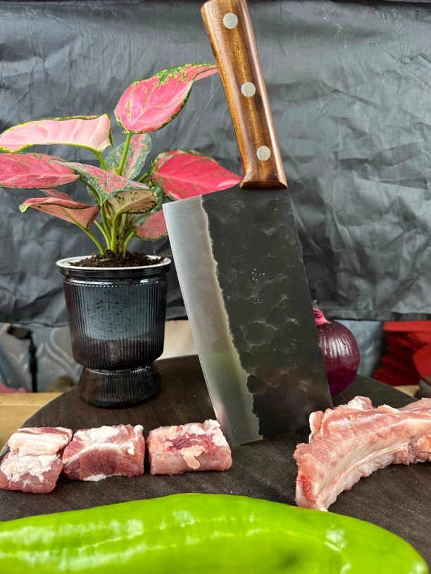 手工锻打斩切刀，家用商用厨师菜刀，斩鸡鸭鹅排骨切菜，酸枝木手柄