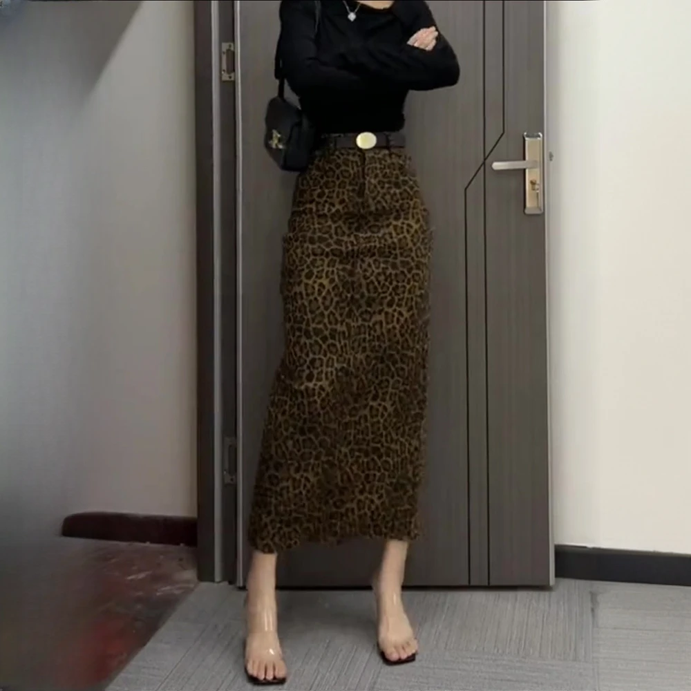 豹纹牛仔半身裙女秋季2025新款高腰显瘦洋气时尚百搭开叉包臀长裙