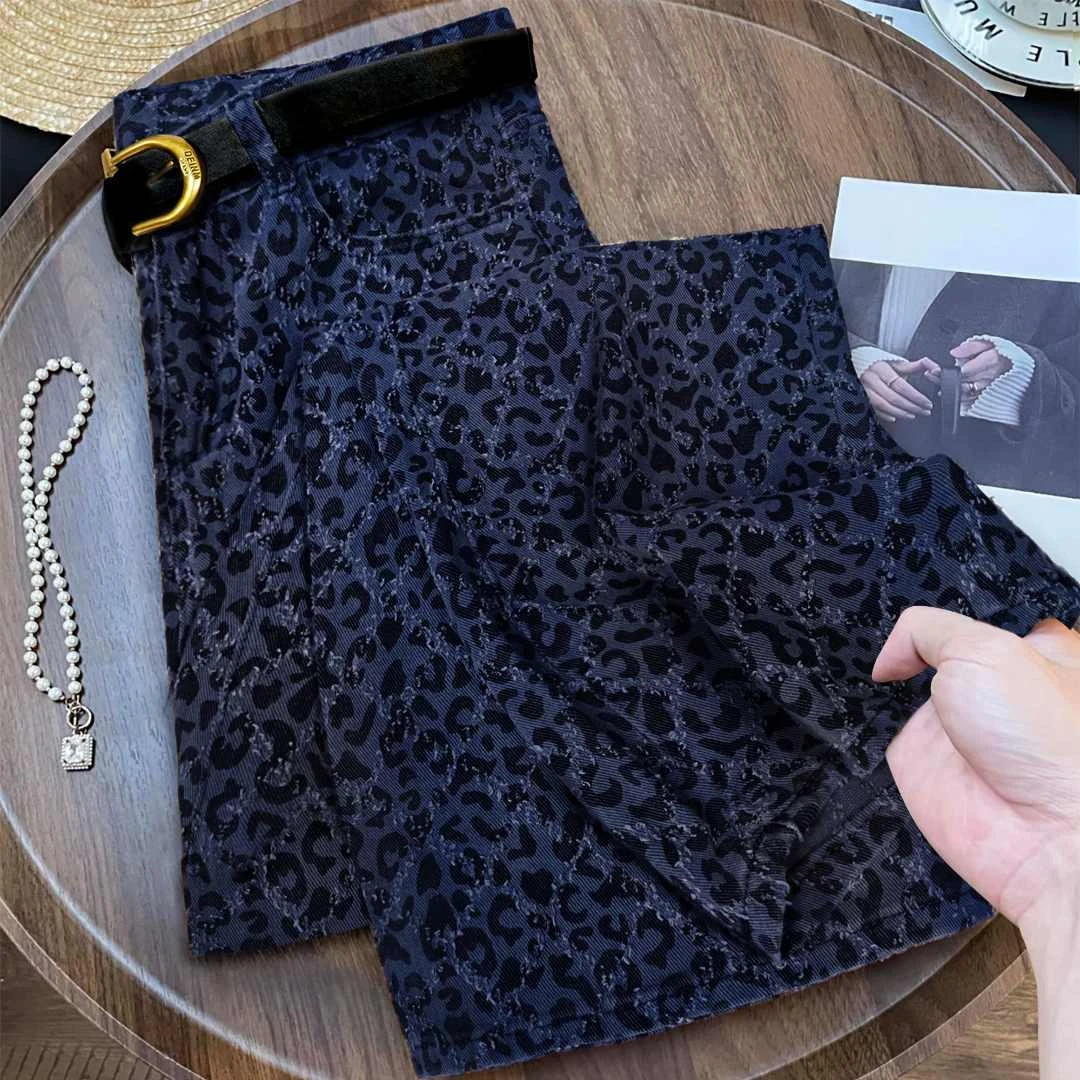 洋气深蓝复古显瘦高街复古豹纹牛仔裤女2024年春秋季直筒阔腿长裤