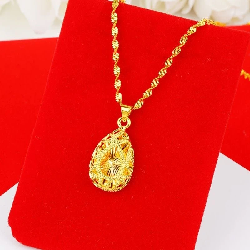 简约百搭款镂空水滴项链