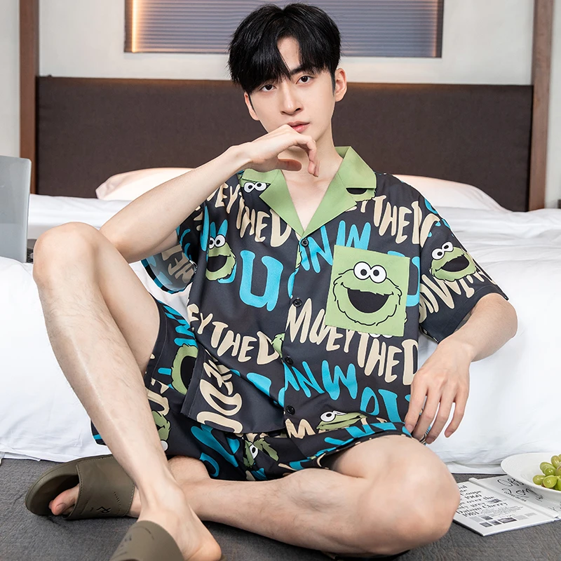 睡衣男士夏季冰丝薄款短袖短裤卡通青年夏款可外穿家居服男款套装