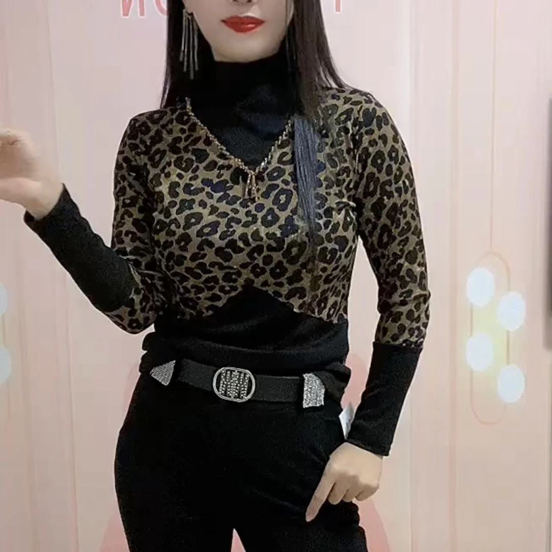 假两件长袖上衣女T恤衫秋季女装女士上衣2024秋冬款减龄洋气小衫