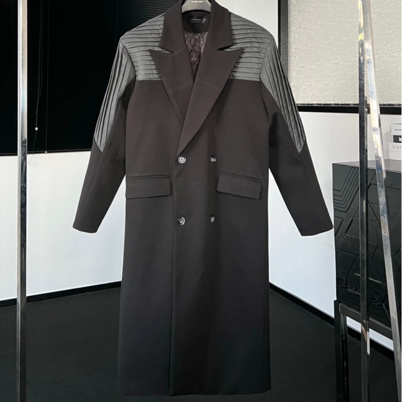 【重磅福利】冬季小众压褶设计毛呢拼接大衣外套  8565