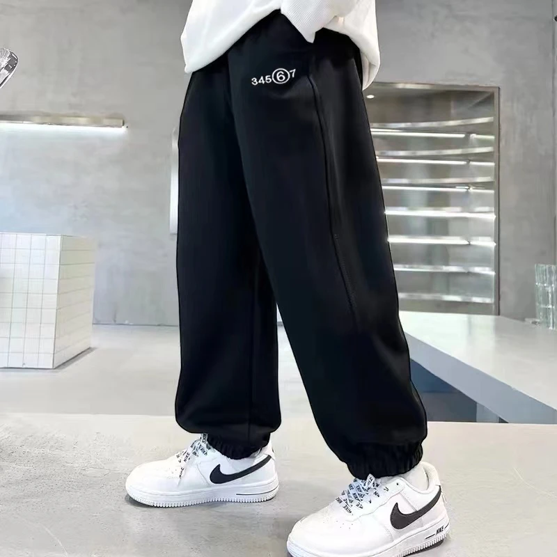 中大童数字新款春季薄款运动休闲束口长裤中大童休闲运动卫裤A003