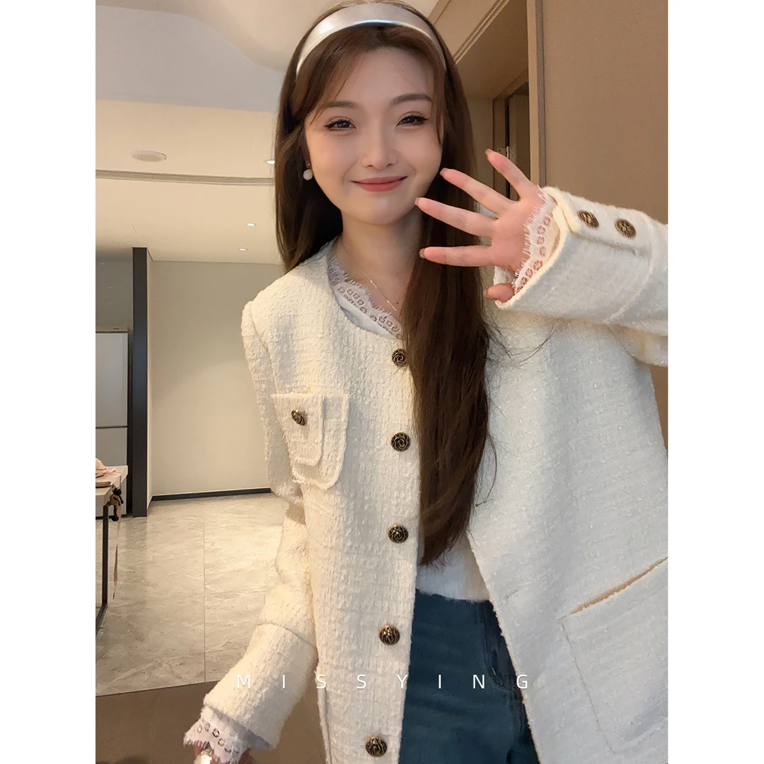 应小姐【纯白契约】微胖大码显瘦洋气设计感气质秋冬纯色小香风外套