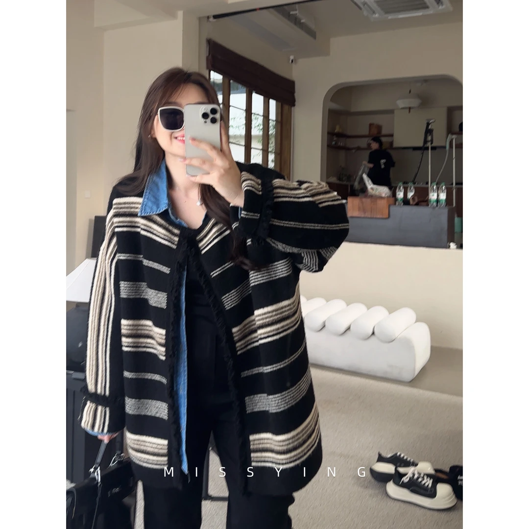 应小姐【变奏曲】微胖大码女装显瘦宽松休闲条纹百搭针织上衣外套