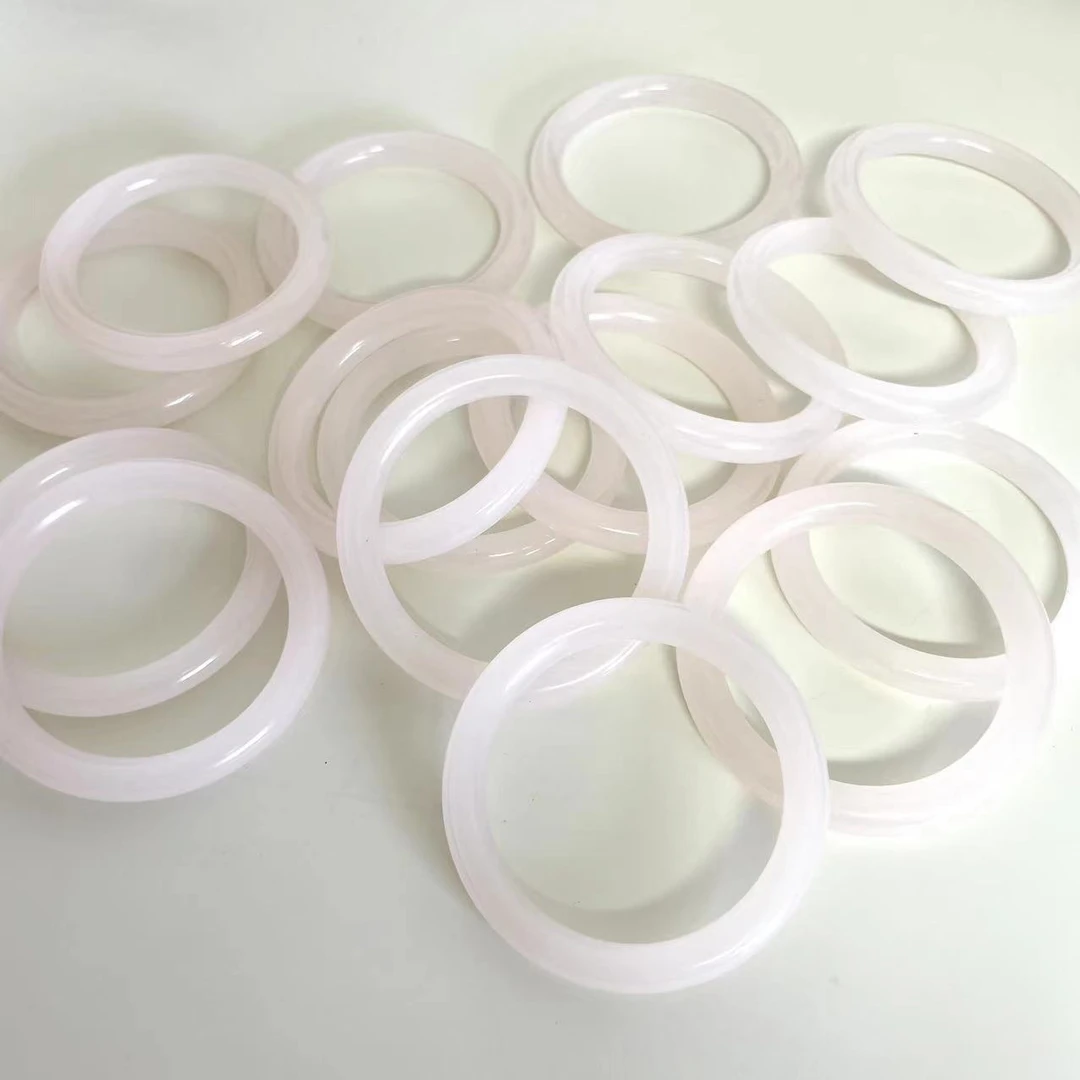 YM•一米手作藕粉白阿富汗手镯F01（随便圈口，天然特性）