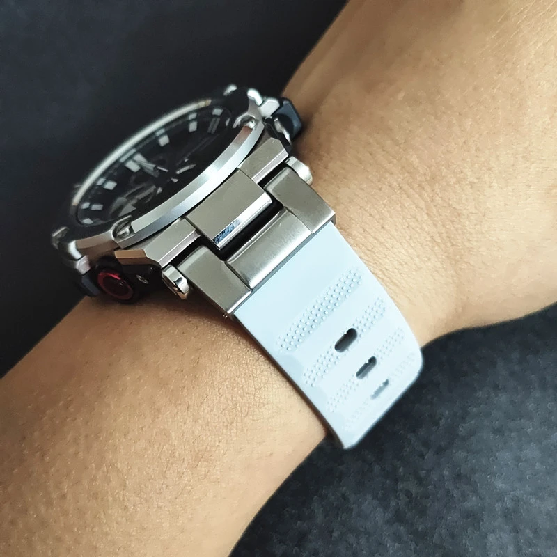 适配卡西欧gst-b100硅胶表带gst-w300-400g-s310防水运动表带配件